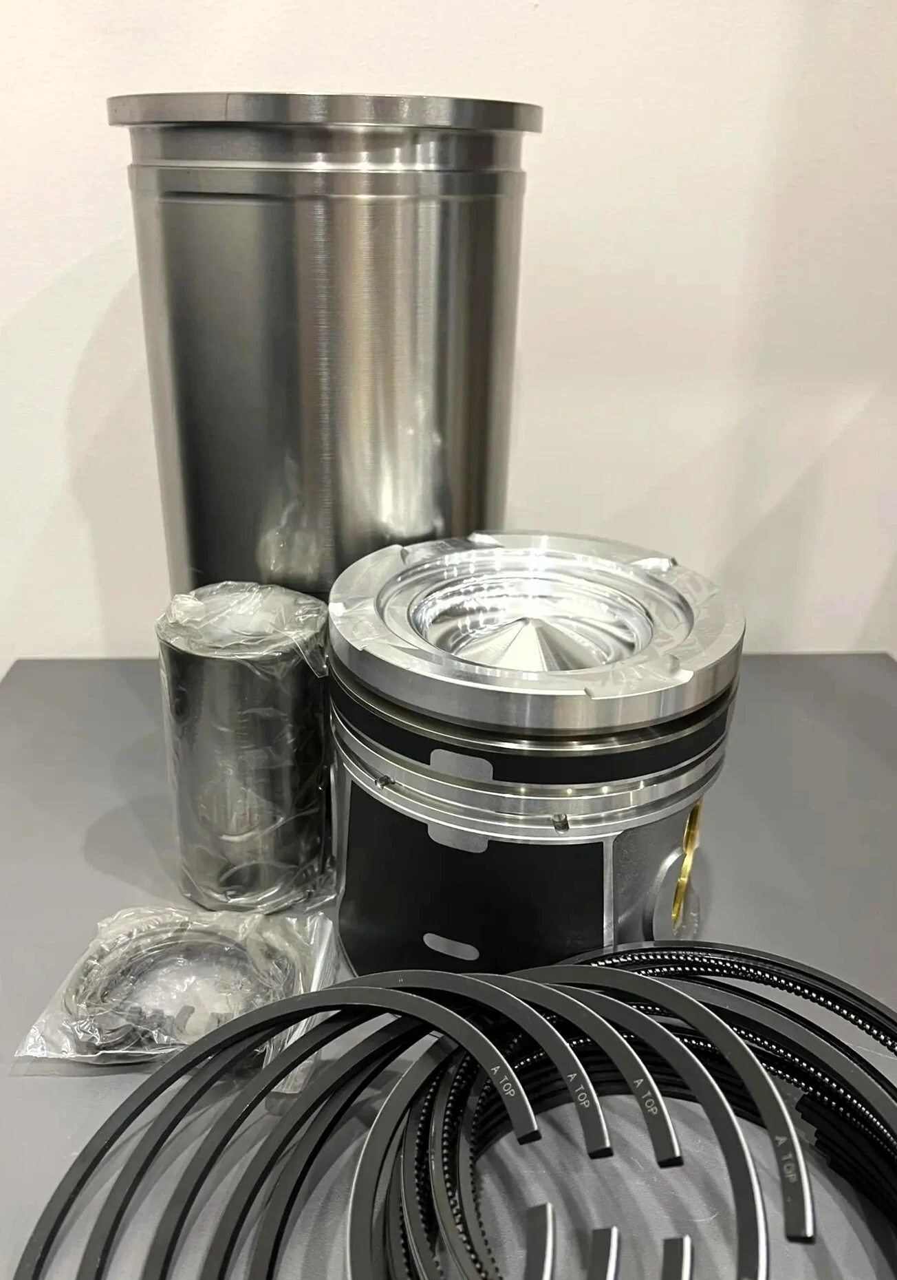 Поршневая группа MC11 (поршень 200V02511-0771)