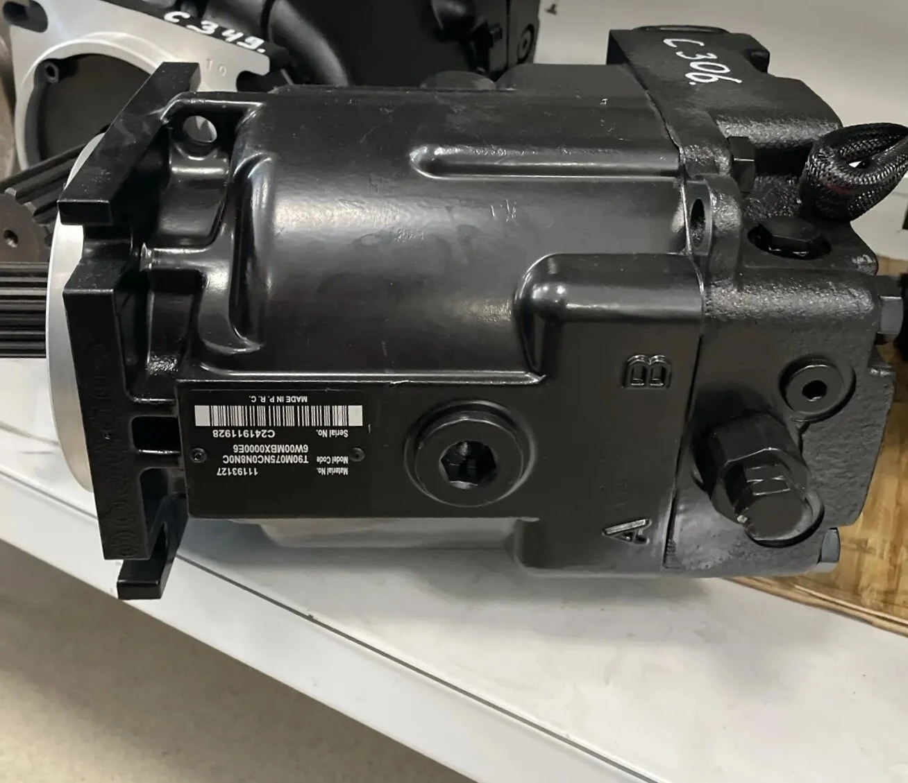 Гидромотор Danfoss (90M075NC0N8N0C)