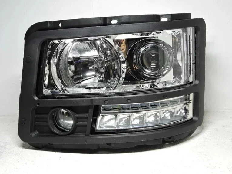 Фара передняя прав F3000 (LED) рейсталинг