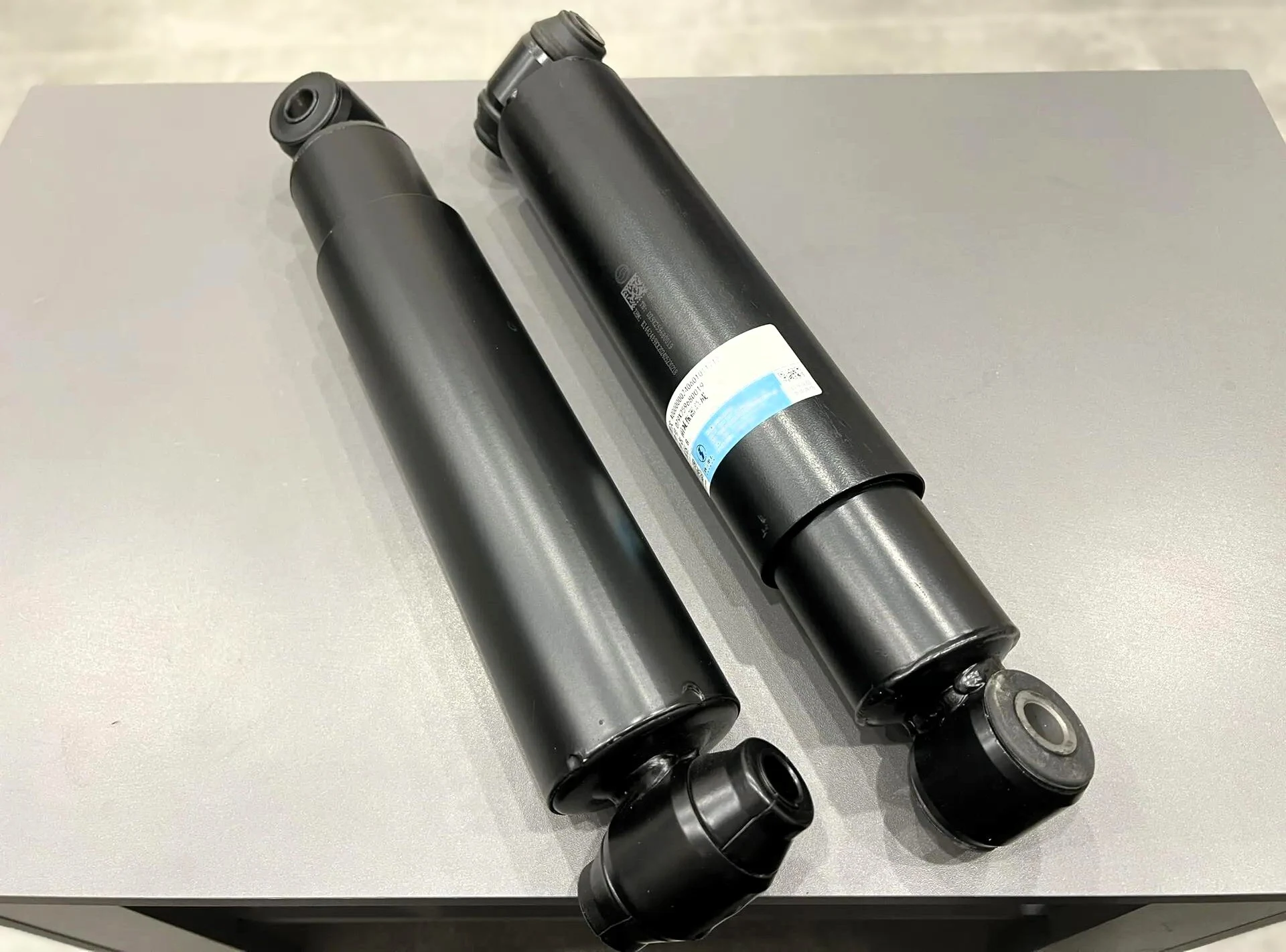Амортизатор основной передний X6000 (оригинал) DZ9X259680019